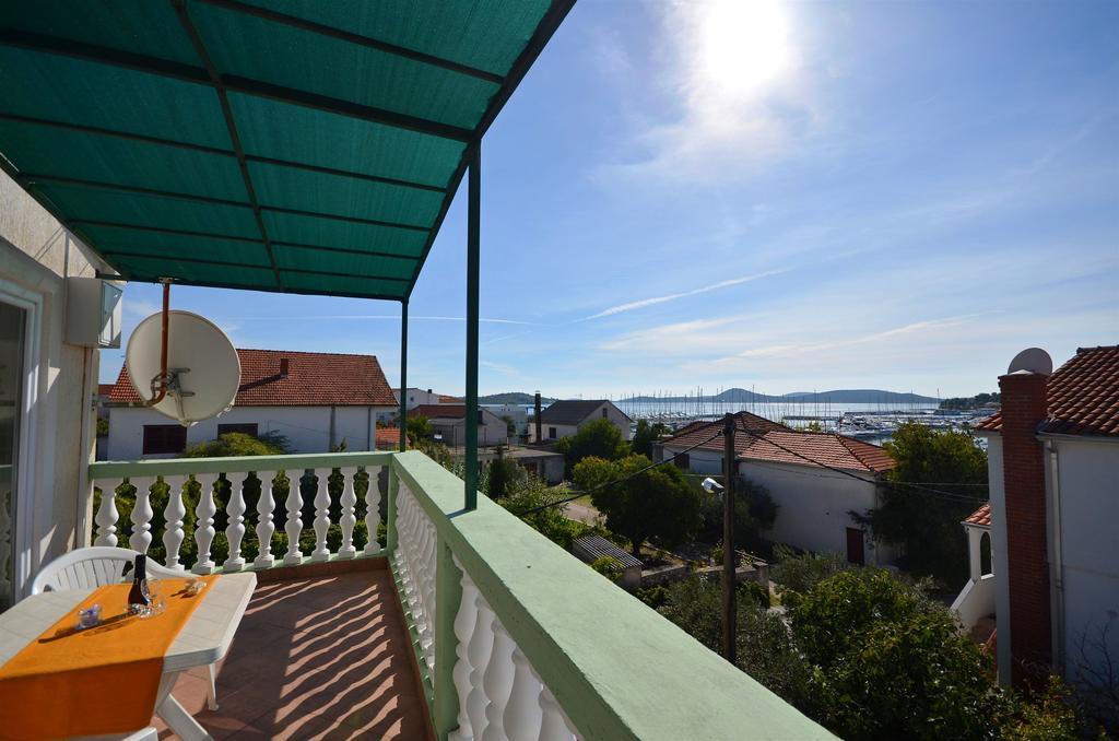 Apartments Nada Vodice Extérieur photo